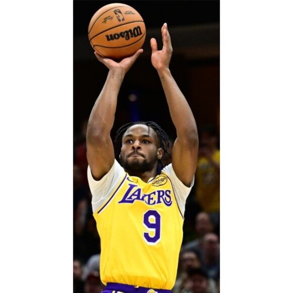 Bronny James Jr. (Nike)-(Lakers)-(Yellow)-(Jersey)-(New Condition)-(XL)-$95.00 - Picture 6 of 11